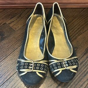 Used, size 8, black and gold 9 West flats